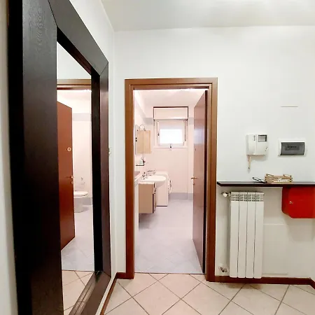 Monolocale-7 Minuti Da Bergamo, 10 Minuti Milan Bergamo Airport *